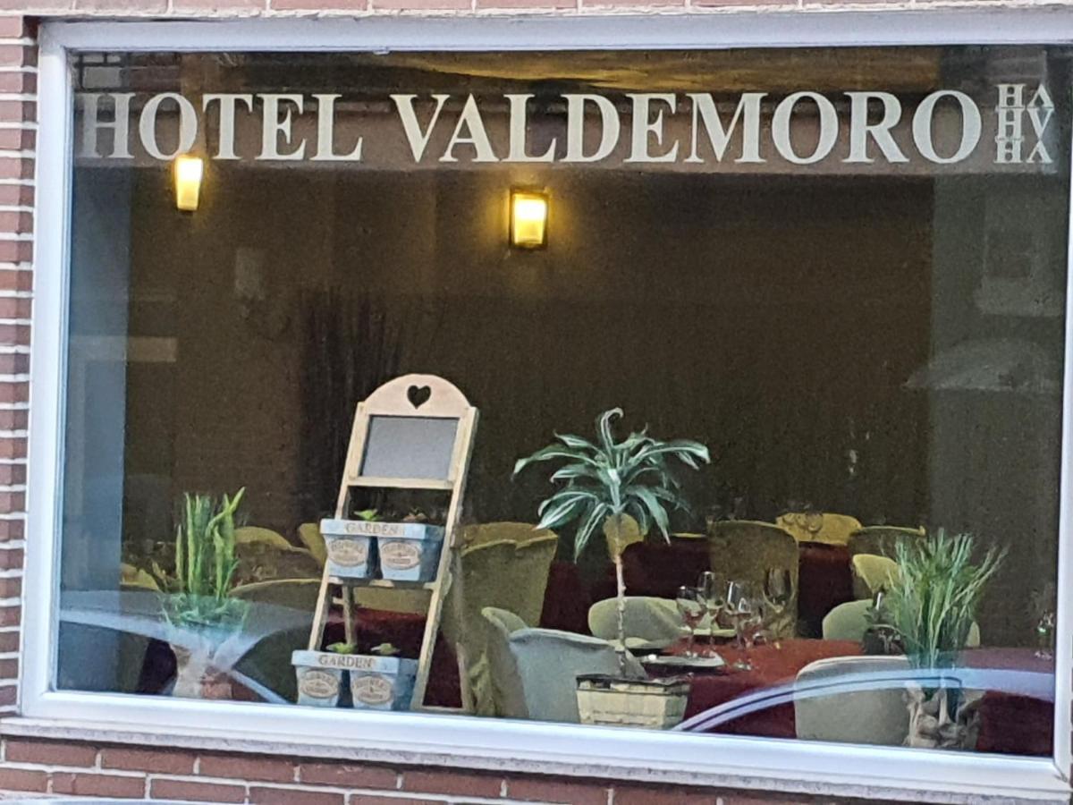 Hotel Valdemoro Exterior foto